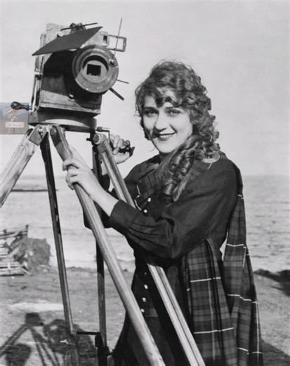 Mary Pickford rose to fame during the silent film era, enchanting audiences worldwide with her expressive acting and iconic golden curls. Dubbed “America’s Sweetheart,” she became one of the most powerful women in Hollywood. In 1919, she co-founded United Artists, giving artists unprecedented control over their work. She won an Academy Award for her performance in Coquette and helped shape modern celebrity culture. Beyond the screen, Pickford was a visionary who broke barriers for future generat