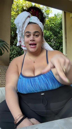 The clean version be messing me up. #lipsync #plussize #latina #sillygirlthings #glorilla