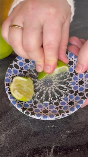 Easy Grating with the Ceramic Grater Plate 🔥🍋‍🟩 visit:👉www.indogermankitchen.com