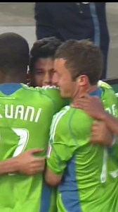 Seizing the moment with a lightning-quick header! ⚡⚽ React first, celebrate later. #GoalScorer | Fredy Montero