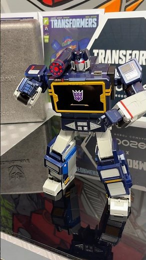 ATTACK MODE & transformation! ROBOSEN soundwave transformers g1 figure #amazing #wow #insane #unreal