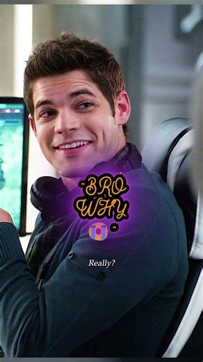 James Sneaks Up on Winn Weirdly Sweet 😅😂 | Supergirl Scene