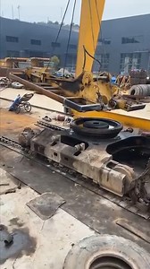 Excavator Frame Disassembly! #mechanic #mechanicmia #automotive #repair #restoration #viral #shorts #reels | Mechanic Mia
