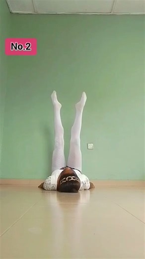 Simple ballet floor stretches #selftaughtballerina #ballet #stretches #relatable #relaxing