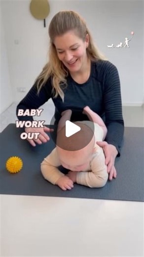 Maria Schultz Appelt on Instagram: "Fun and easy changing table exercise for core strengthening, belly-to-back rolling practice and daily sensory stimulation. ✨From ~ 6 months✨ Let me know what you think? Maria ♥️ . . . . . #bellytoback #babymilestones #babydevelopment #momhack #parenthack #babyexercise"