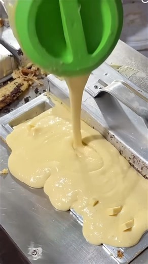 Yummie chocolate sprinkles cake #yummie