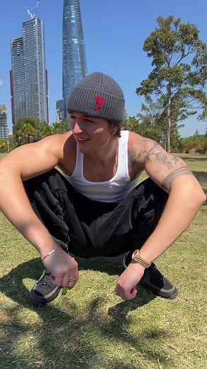 Anna Paul's Height and Hotel Room Dilemma