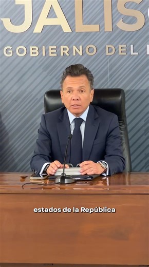 La coordinación y la unidad son clave para recuperar la tranquilidad en Jalisco. Con el respaldo de autoridades federales, estatales y municipales, reforzamos la presencia institucional en el estado. Se han sumado 2 mil elementos de la Secretaría de la Defensa Nacional a las tareas de vigilancia, fortaleciendo el trabajo conjunto en territorio. De manera gradual iremos restableciendo actividades y servicios, como el transporte público y el regreso a clases. Mantenemos comunicación permanente con