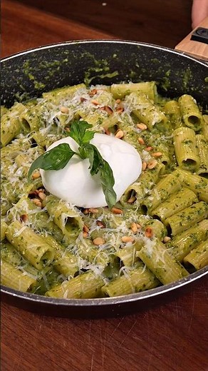 Creamy Burrata Pesto Pasta (Homemade Basil Pesto + Toasted Pine Nuts)