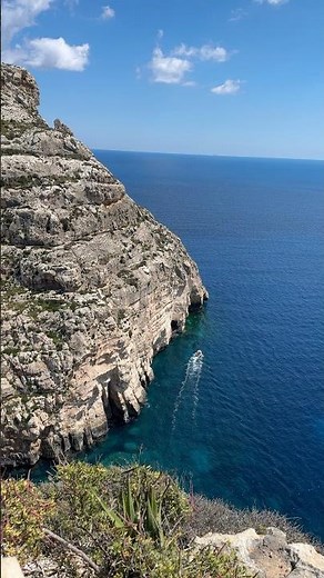 Exploring Blue Grotto Malta 🇲🇹 | Stunning 4K Ocean Views