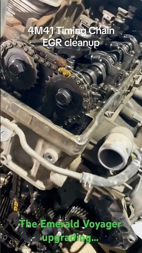 4M41 Engine Timing Chain replacement with EGR cleanup. #4m41 #mitsubishi #egr #manifold #pajero
