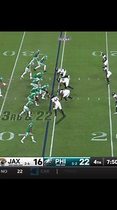 Devonta Smith with an incredible grab!🤯 | Football Forever