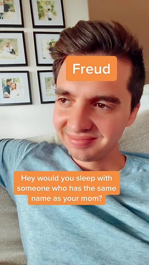 Caught ‘em slippin’ #freud #oedipus #freudianslip #oedipuscomplex #psychology #foryou #foryoupage #comedy #darkhumor