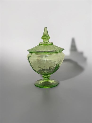 Vintage Vaseline Glass Candy Dish With Lid Green Depression Uranium Glass UV Glow Vaseline Glass Anchor Hocking Princess - Etsy