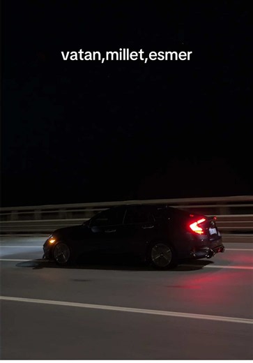 Vatan Millet Esmer: Popüler Akım ve Şablon Aramaları