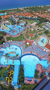 La discesa dal Black Polifemo è un viaggio epico in gommone a due, tra curve da urlo e adrenalina pura!😎🛟 Il brivido parte da 22 metri di altezza… e 190 metri di spirali! Chi ha il coraggio di sfidarlo quest’estate?😜 🎟️ Biglietti disponibili qui 👉 odissea2000.18tickets.it #acquaparkodissea2000 #odissea2000 #scivoliacquatici #acquapark #parcoacquatico #calabria | AcquaPark Odissea 2000 "OFFICIAL PAGE"