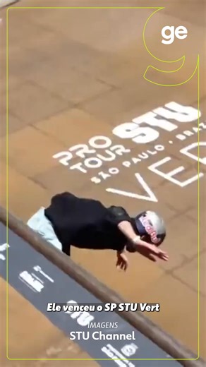 O jovem skatista Gui Khury, de apenas 16 anos, conseguiu um feito histórico no skate. O brasileiro recebeu uma nota 99, durante o SP STU VERT, disputado em São Paulo, sendo a maior nota da história da modalidade, superando Bob Burnquist, em 2001. #Skate #SkateVert #STU | ge