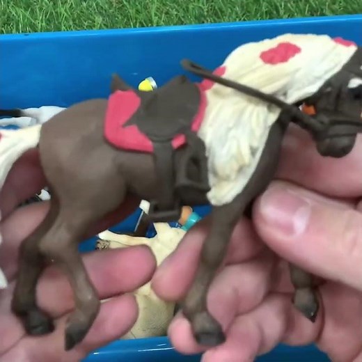 Farm Animal Sounds and Tractor Toy 🚜🐇 #PinoyKidsChannel