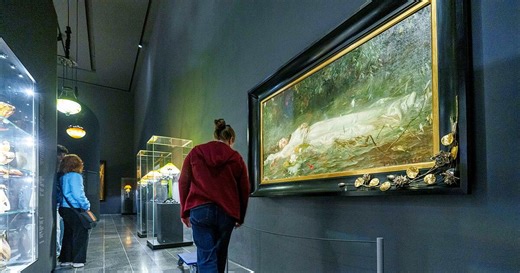 Ophelia-Gemälde in Wiesbaden begeistert Swifties