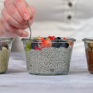 64K views · 122 reactions | For a prep-ahead, portable, plant-based breakfast, whip up chia seed pudding in single-serving jars! This vegan superfood is super versatile…try our suggestions or experiment with your own favorite add-ins! Recipe in the comments. | Simple Truth | Facebook