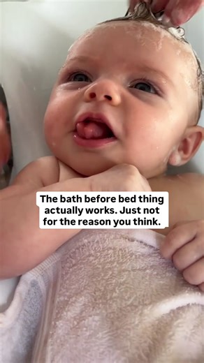 Most moms think bath time is just about getting baby clean. It’s not. A warm bath is one of the most powerful nervous system regulators you have access to every single evening. But here’s what nobody explains. A bath alone does nothing for sleep. It only works when it’s in the right place in the sequence. What happened before. How stimulated baby was leading up to it. How you transition out of it. What comes after. Get the order wrong and it’s just a cute routine. Get it right and you’re watchin