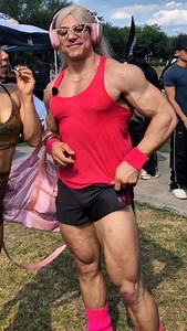 💕BARBIE MAMADA @cesargym_trainermx Sígueme para más contenido similar @fitness_rouse #gym #gymrat #instructor #instructora #gimnasio #proteina #musculo #hipertrofia #rouse #gymcouch #gymcouch 💪 | Fitness Rouse