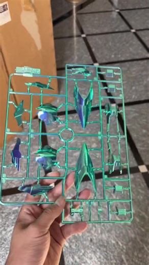 Electroplated Osiris: Stunning Gunpla Model Kit