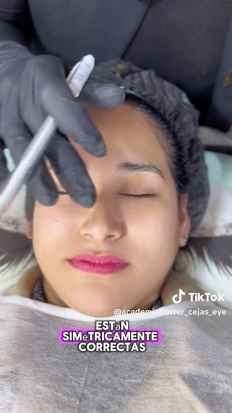 Cómo diseñar cejas perfectas paso a paso