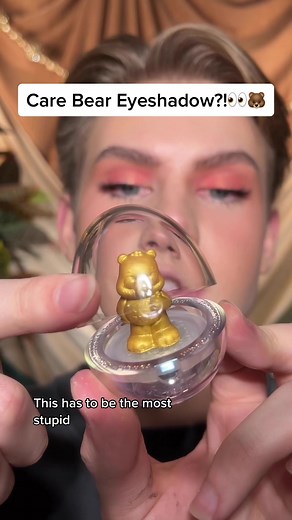 Unique Care Bear Eyeshadow Makeup Tutorial