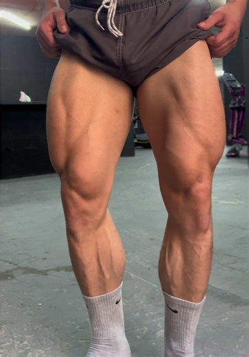 Legs Pump Workout: Build Strong Quads and Calves
