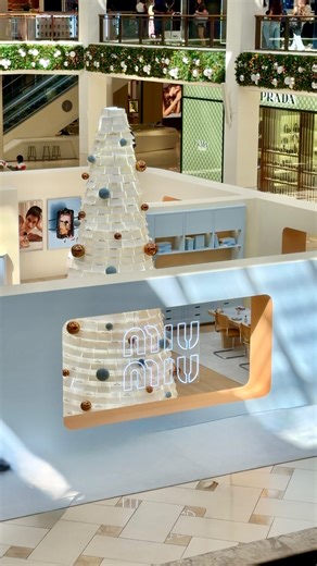 Celebrate an irreverent holiday at the Miutine Holiday House Pop Up, exclusively at Aventura Mall. Step inside this immersive, multi-sensorial experience of Miu Miu Beauty’s new fragrance, Miutine — a scent that embodies the youthful, unconventional spirit of the Miu Miu woman. Located in Center Court. | Aventura Mall