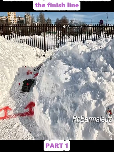 RC Tanks Race: Who Will Crawl to Victory?