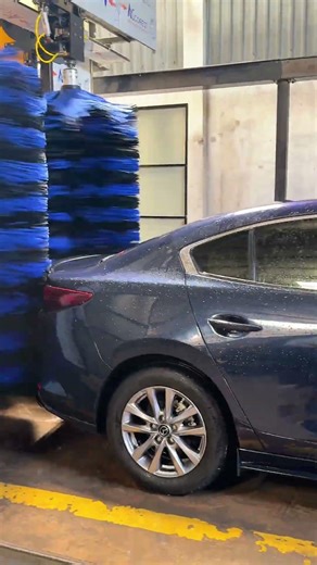 GO&GO invites you to experience automatic car wash machine in firsthand.