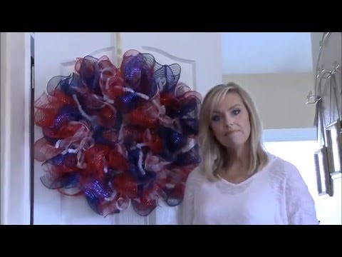 Deco Mesh Wreath Tutorial Part 2 - Fourth of July/Patriotic