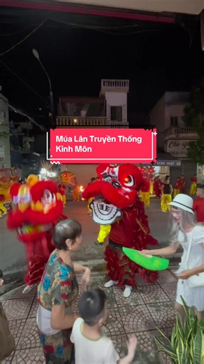 Múa lân truyền thống Kinh Môn - Trung thu tháng 9 nhất định về