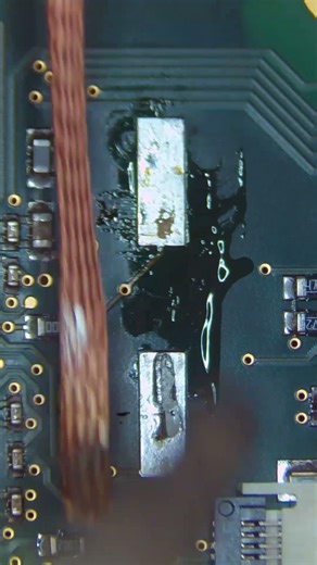 How to Replace a Crystal Oscillator #shorts #asmr #electronics #techrepair #repair