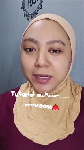 Maroon Makeup Tutorial with and Without Lenses