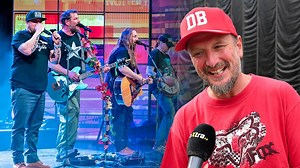 Frontman kapely Divokej Bill o divokých mejdanech. Na koncerty jezdíme hlavně pařit, říká Bláha – eXtra.cz