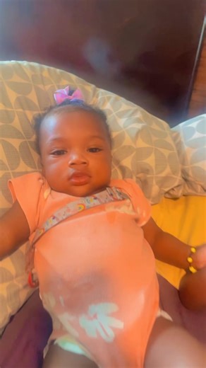 Good Sunday morning from the twins everyone | Chanel Tenai