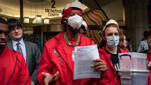 Amazon Workers Renew Union Push On Staten Island