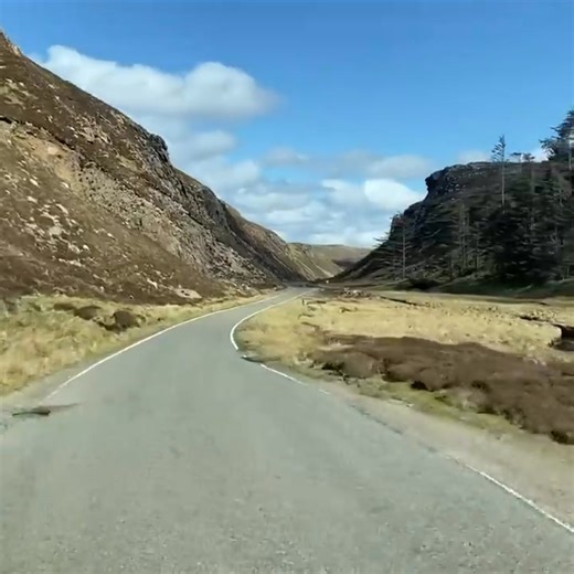 119K views · 1.1K reactions |  Driving on Single Track Roads – Stay...