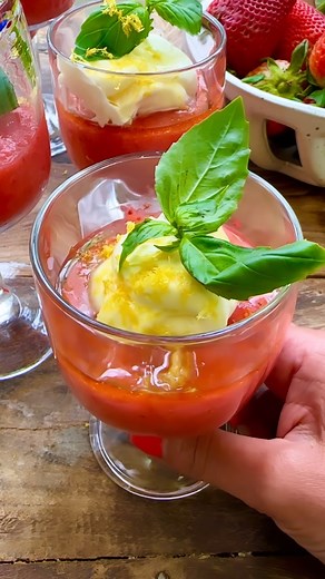 Sicilian Strawberry Pudding (Gelo Di Fragole!) Gelo di fragole, or Sicily’s version of strawberry pudding, is light, refreshing, and just sweet enough! This easy, make-ahead dessert takes only 7 ingredients, zero specialty equipment, and 15 minutes or less of hands-on time. Make it the night before your next dinner party or date night in! This strawberry pudding recipe feels fancy, but all of the ingredients are easy to find. You’ll need: ▢5 tablespoons cornstarch ▢1 pound strawberries, stems re