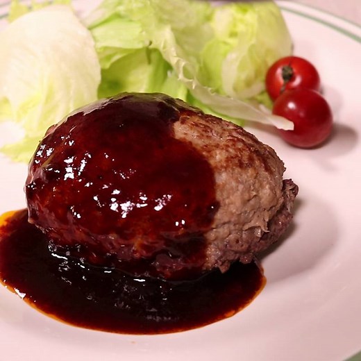 ポイント3つ！基本のハンバーグ 作り方・レシピ | クラシル