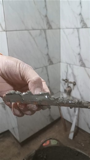 How to accurately install a small piece of ceiling ceramic.