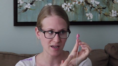 DOLLAR TREE ELECTRONICS: Do $1 headphones work?