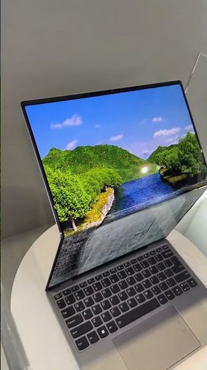 Un double écran pliable pour transformer une tablette en PC portable