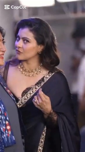 The Most Iconic Love Story of Bollywood – SRK & Kajol 💕 #SRKajolForever #BollywoodShorts #ViralReels