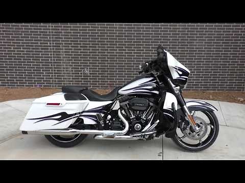 962887 2016 Harley Davidson CVO Street Glide FLHXSE - Used motorcycles for sale