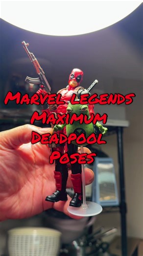 Something light Maximum Deadpool poses, I like this fig well enough, it could be better tho, but it’s not horrible #marvel #marvellegeneds #deadpool