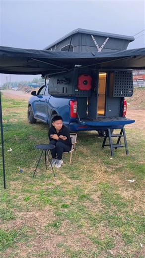 RVCampingCar | Pickup truck outdoor camping on rainy days! #camper modification #outdoor camping #pickup modification #pickup truck back box #self-driving... | Instagram